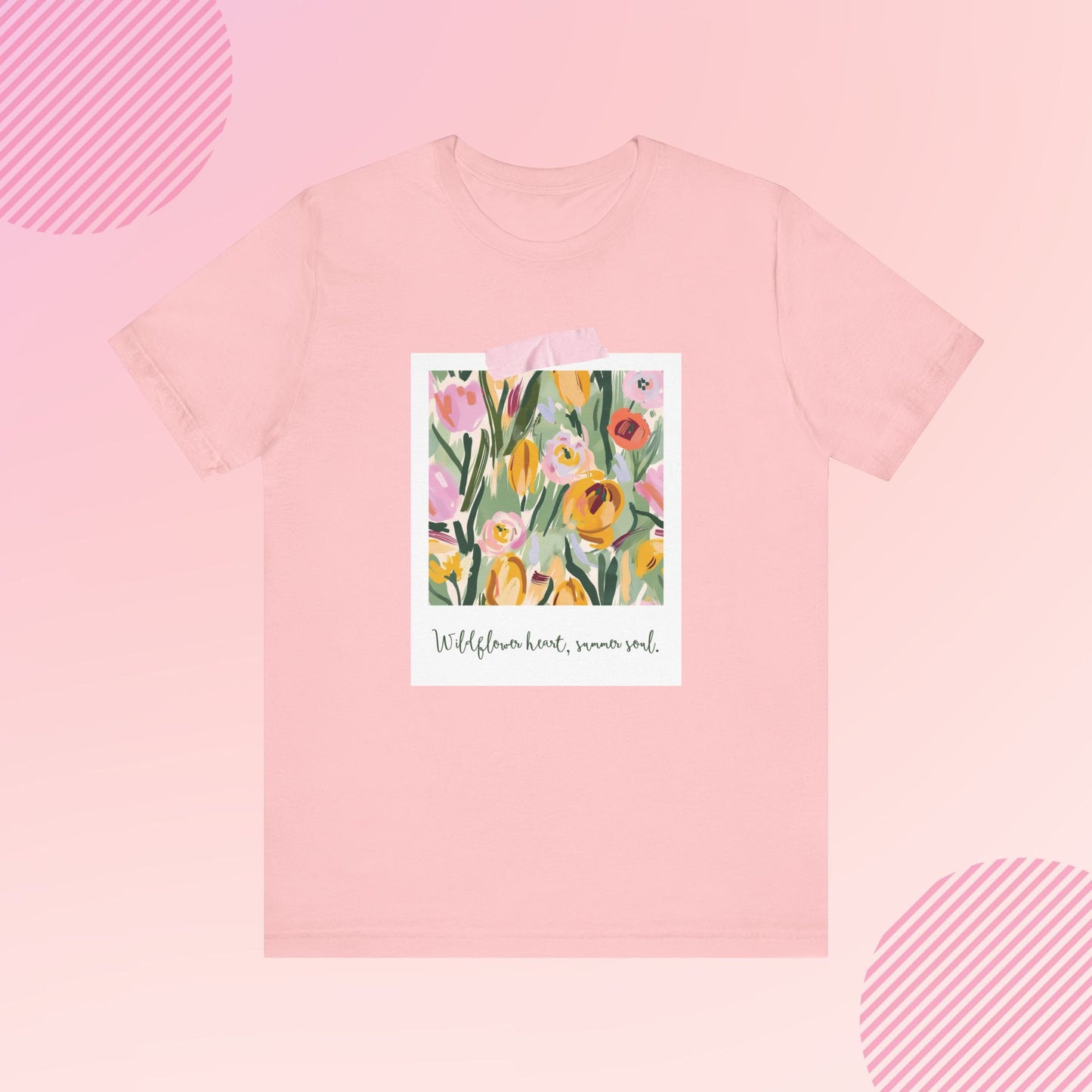 Personalized Wildflower heart, summer soul Women's Graphic Tee