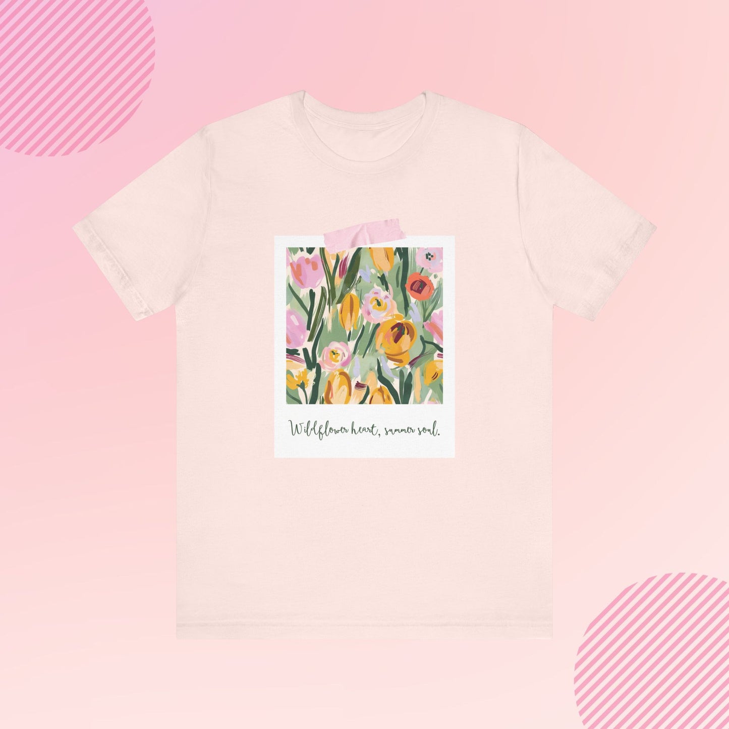 Personalized Wildflower heart, summer soul Women's Graphic Tee